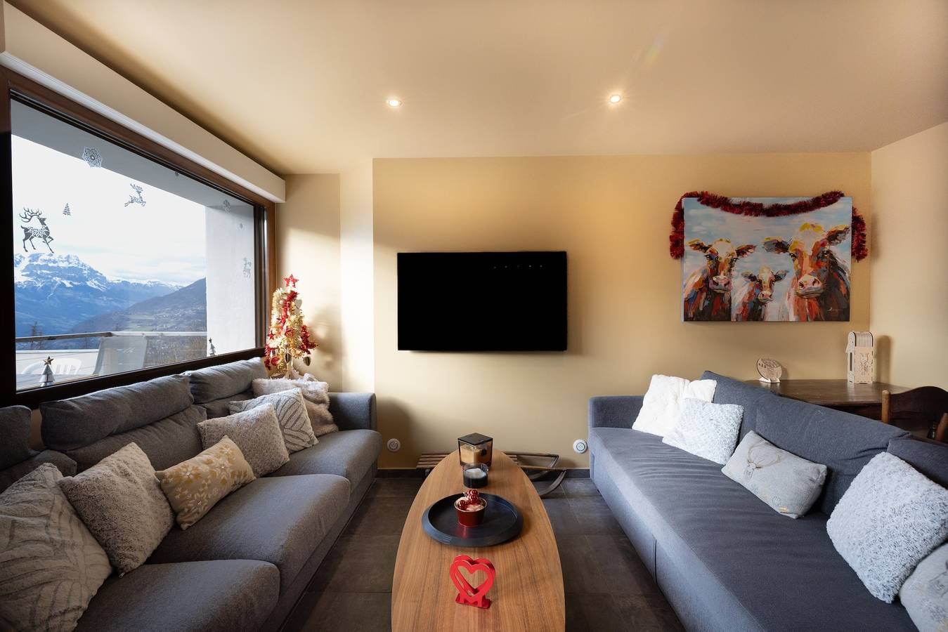 Apartamento entero, Apartamento "Le Pacardou" con vistas a las montañas, terraza privada y Wi-Fi in Saint-Gervais-les-Bains, Pays du Mont-Blanc
