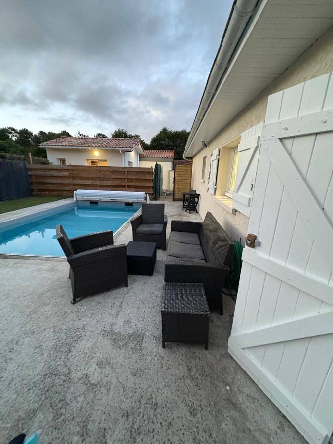 Gîte pour 2 personnes, avec piscine et terrasse à Saint-Vincent-de-Tyrosse - 2
