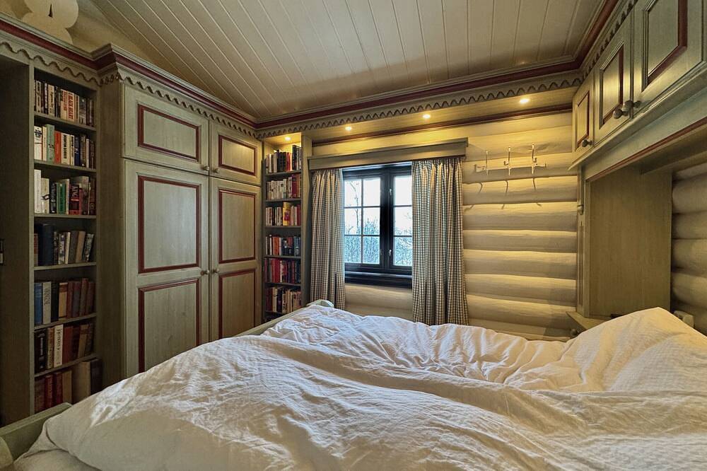 Large, cozy, and spacious cabin in Geilo in Geilo, Hol