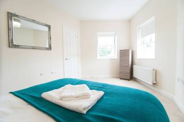 Glamping for 4 People in Watford, Hertfordshire, Photo 2