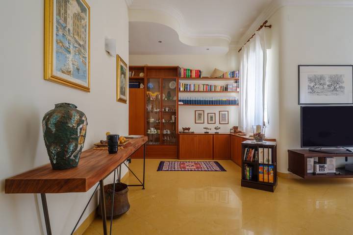 Appartement entier, Appartement de vacances "Casa di Andrea" avec vue sur la mer, Wi-Fi et terrasse. in Otranto, Région d'Otranto