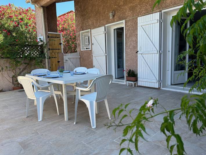 Villa pour 6 personnes, avec terrasse et piscine à Saint-Cyprien - 2