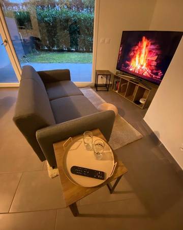 Gîte pour 2 personnes, avec terrasse et vue à Houssen