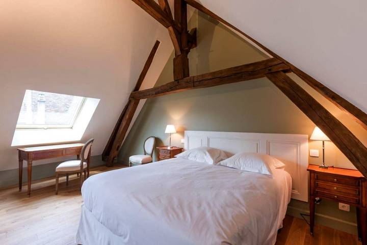 Gîte pour 4 personnes, avec vue et jardin dans Collegiale Notre Dame - 3