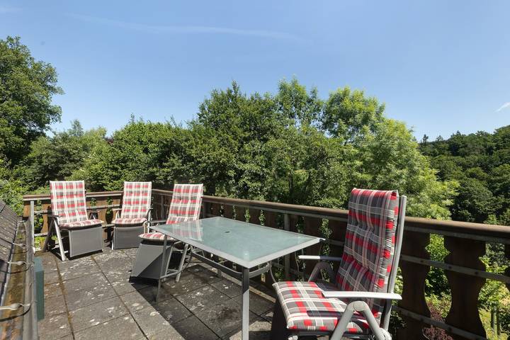 Ferienwohnung für 4 Personen, mit Balkon und Garten in Schmallenberg - 2