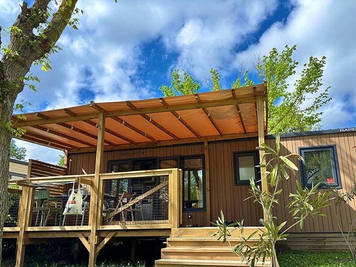 Camping Le Val de Cesse - Mobilheim 6 personen - Premium 32m² - 3 Schlafzimmer - Tv - Geschirrspüler - Klimaanlage - Terrasse -. in Mirepeisset, Mittelmeerküste (Frankreich)