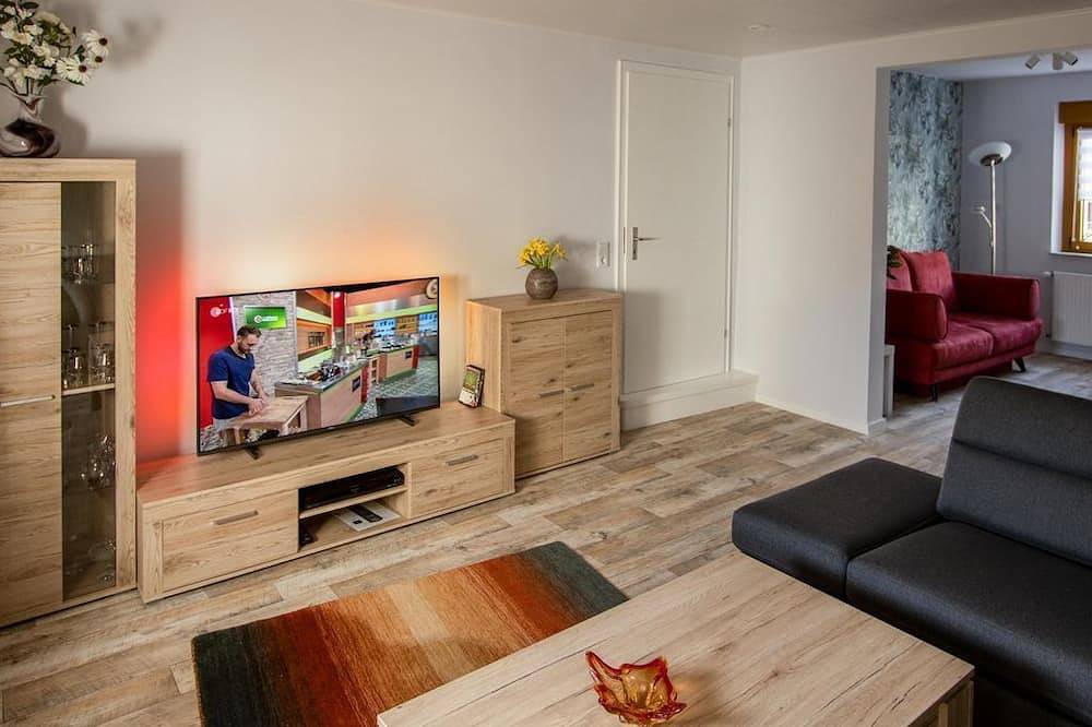 Ganze Wohnung, Ferienwohnung Wäller Glück - 3-Bettwohnung in Bad Marienberg, Westerwald