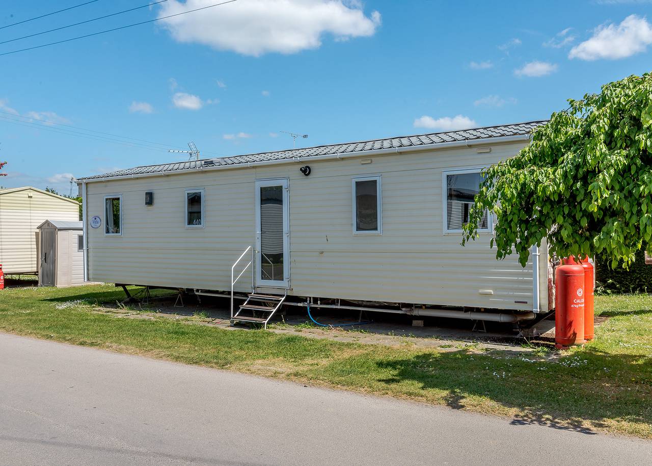 Caravan for 6 People in West Sussex, Sussex