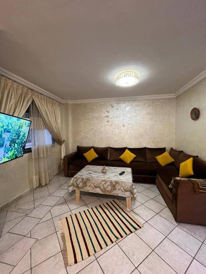 Gîte pour 3 personnes, avec vue sur le lac ainsi que terrasse et vue dans Tamraght Ouzdar - 4