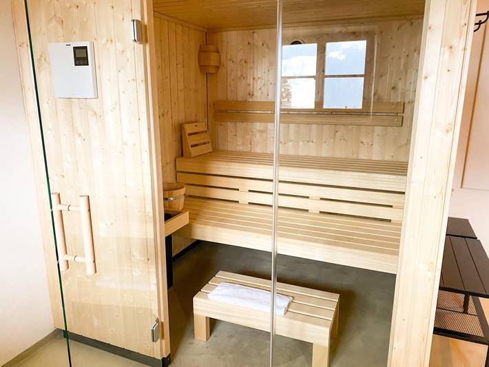 Chalet für 12 Personen, mit Sauna und Terrasse sowie Garten, mit Haustier in Tirol - 4