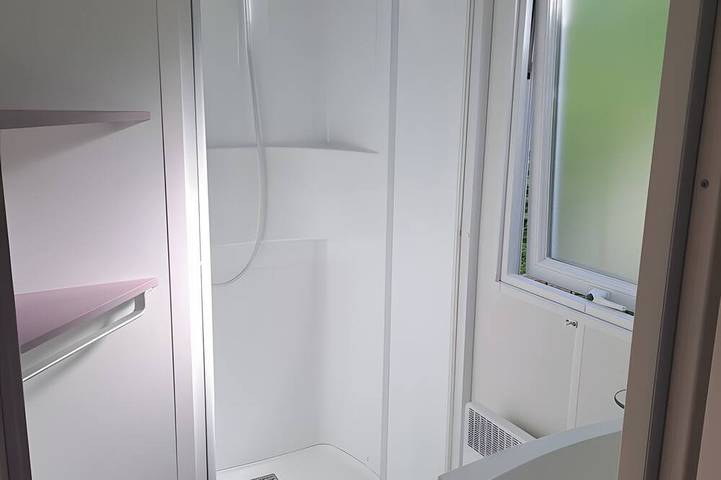 Mobil home pour 4 personnes à Saint-Laurent-en-Beaumont - 4