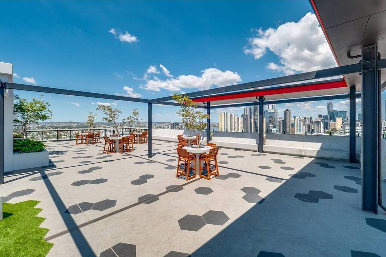 Entire apartment, 2Br Utopia Fortitude Valley  Pool Rooftop King bed in Fortitude Valley, Brisbane