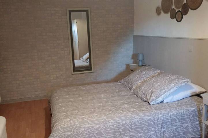 Location de vacances pour 5 personnes, avec terrasse, animaux acceptés à Gray - 4