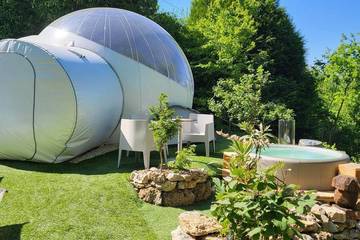 Camping für 2 Personen, mit Whirlpool und Garten in Champagne-Ardennen