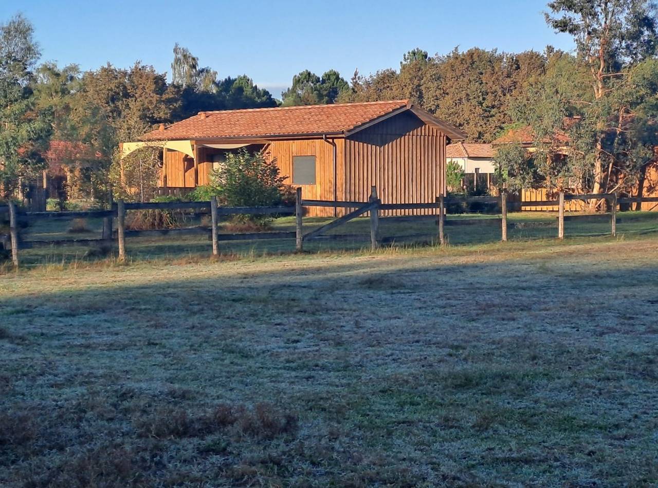 Gîte de vacances le "Petit Nice" au Domaine de Sophie in Salles, Région d'Arcachon
