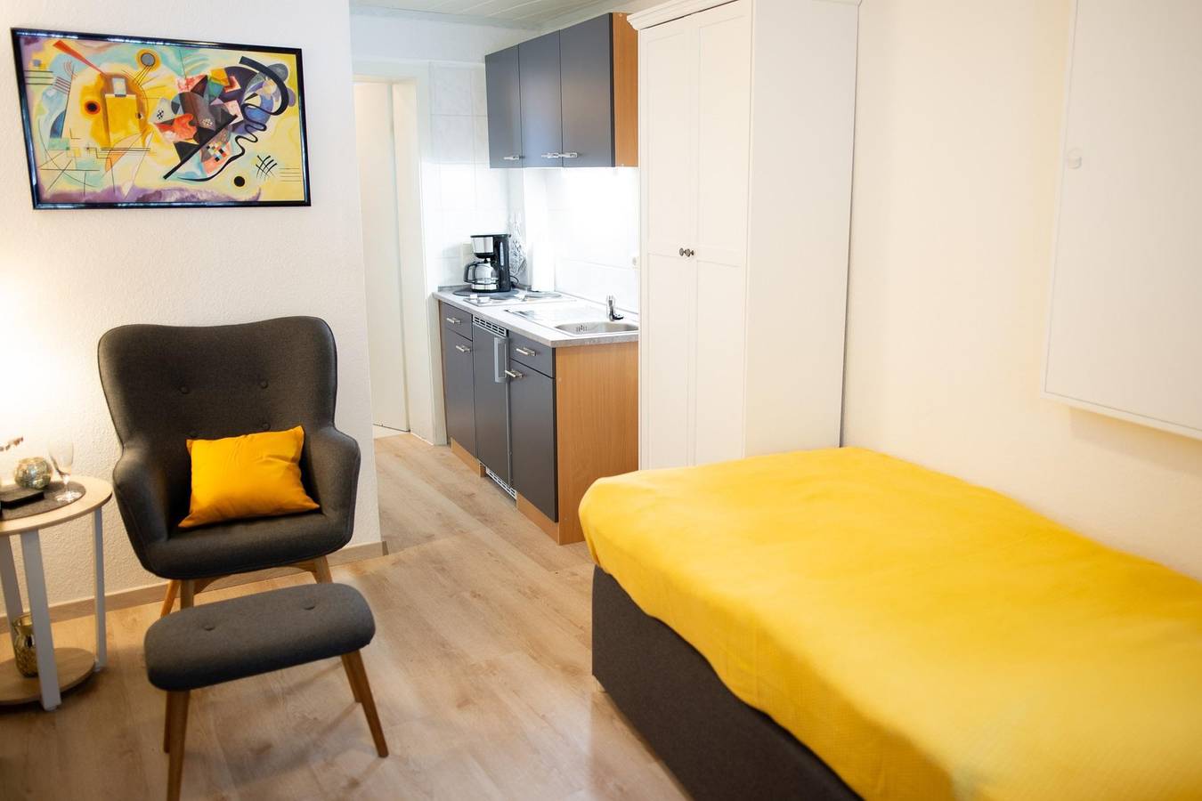 Geheel vakantieappartement, Die kleine Ferienwohnung Typ 1 in Oesdorf (Bad Pyrmont), Bad Pyrmont