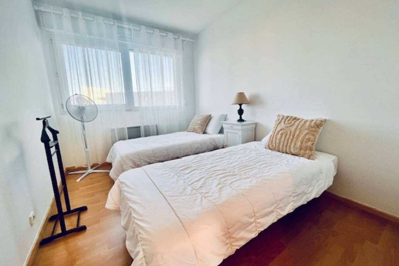 Apartamento inteiro, Apartment with sea and garden view in La Rochelle in La Rochelle, La Rochelle (Região)