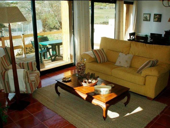 Casa rural para 8 personas, con Terraza además de Jardín y Vistas en Navarredonda de Gredos