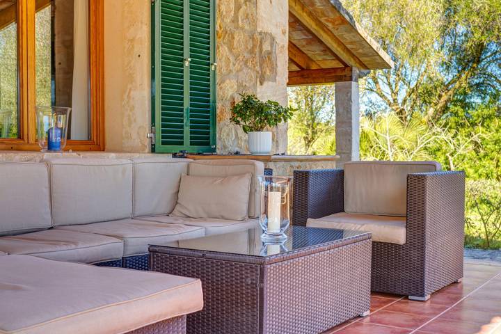 Casa de campo "Can Vaja", uma propriedade de estilo maiorquino com piscina, terraço e jardim in Pollença, Majorca (Norte)