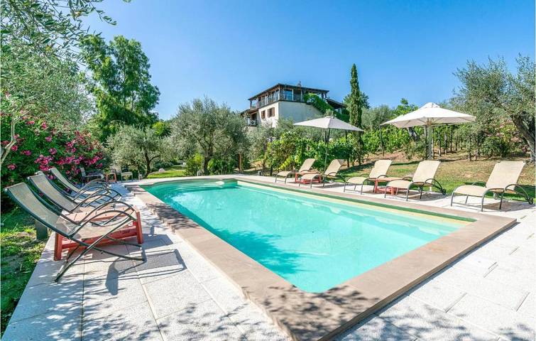 Casa vacanza per 27 persone, con Terrazza e Giardino nonché Piscina a Vitorchiano