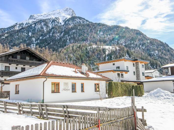 Ferienhaus für 4 Personen, mit Garten und Terrasse im Ötztal