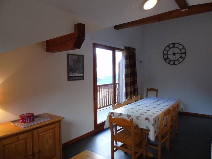 Appartement entier, Appartement Valfréjus 8 pers, cuisine équipée, 2 sdb, animaux admis in Valfréjus, Modane