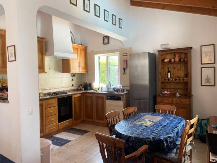 Gîte pour 8 personnes, avec piscine et terrasse à Aljezur - 4