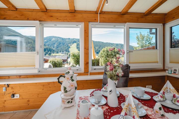 Ferienwohnung für 3 Personen, mit Balkon und Sauna sowie Garten in Flachau - 4