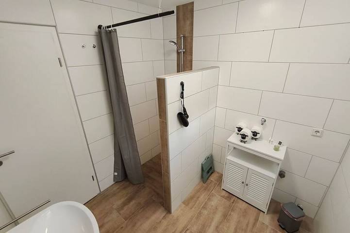 Ganze Wohnung, Janas Pfälzerwaldglück - Appartement/Fewo, Dusche, Wc, Terrasse in Lemberg (Pfalz), Landkreis Südwestpfalz