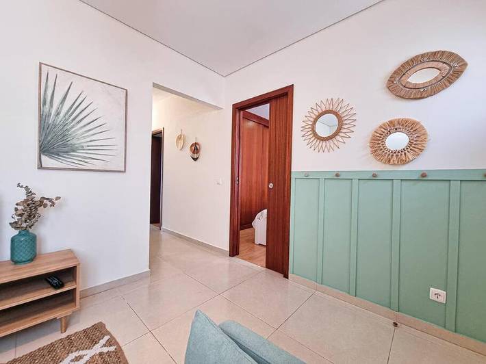 Location de vacances pour 4 personnes, avec terrasse dans Darque - 2