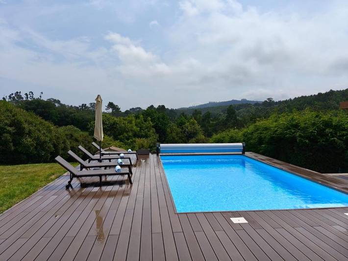 Chalet para 10 personas, con jardín además de piscina y vistas, Se admiten mascotas en Asturias