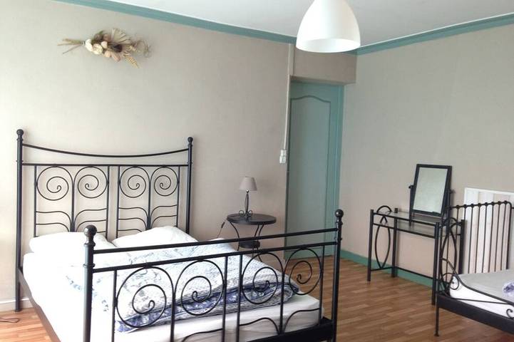 Location de vacances pour 8 personnes, avec jardin et terrasse, animaux acceptés dans Pénerf - 4