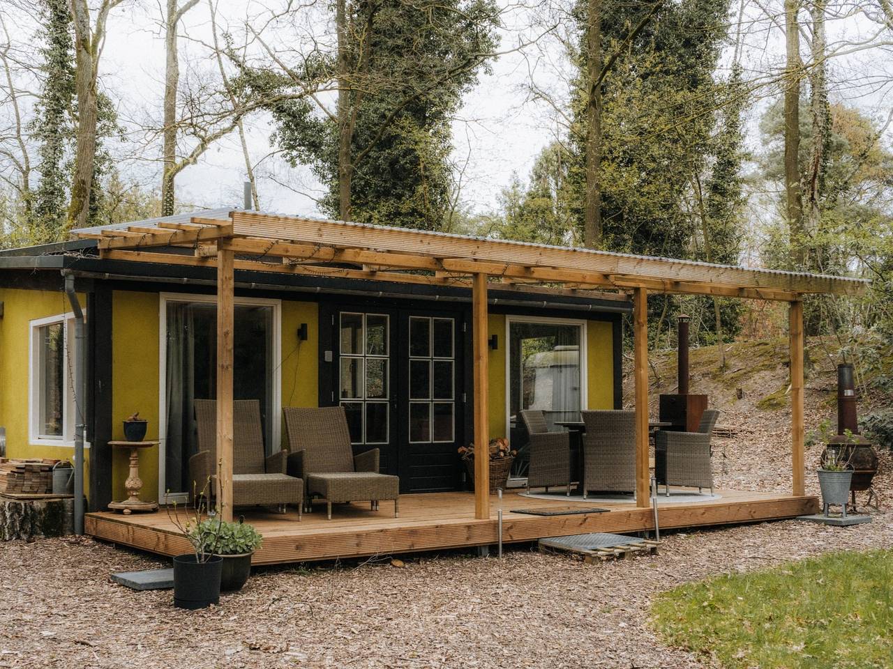 Einzigartiges Ferienhaus für 2 Personen mit privater Terrasse und Feuerstelle in Belgien in Arendonk, Antwerpen und Umgebung