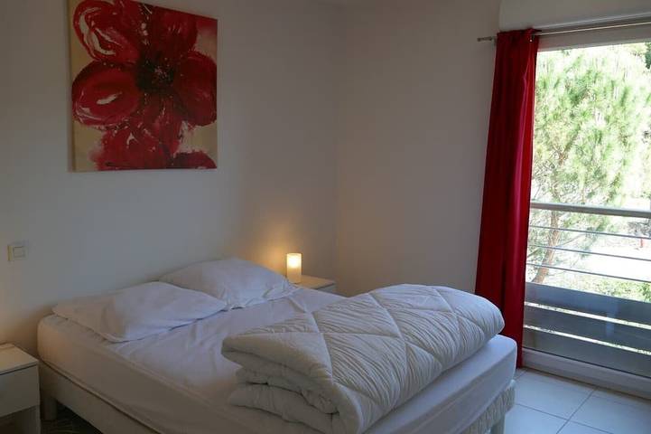 Gîte pour 6 personnes, avec terrasse et piscine dans Agay - 2