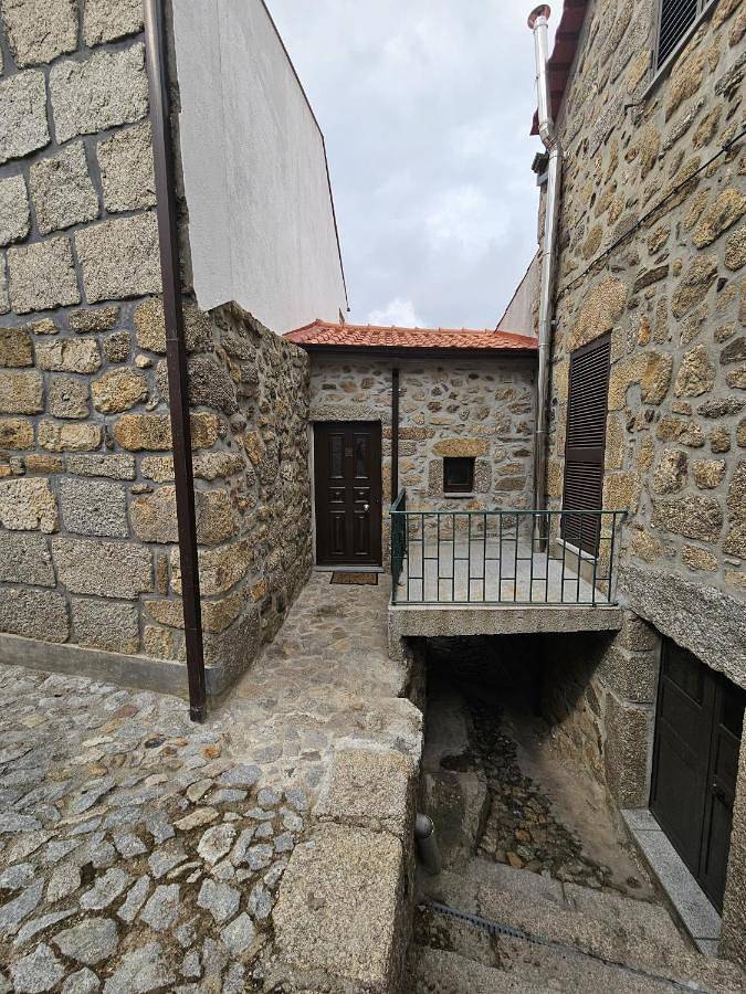 Apartamento inteiro, Casa Velha in Beira Interior Norte, Linhares da Beira