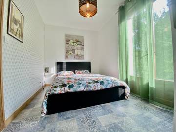 Gîte pour 2 personnes, avec vue et terrasse à Saint-Germain-au-Mont-d'Or