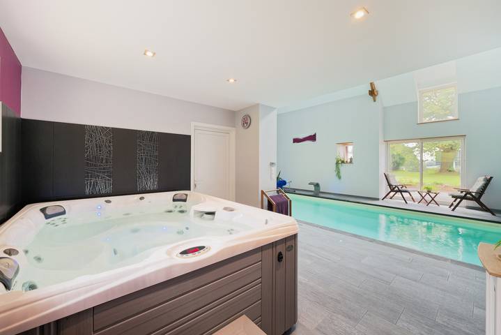 Gîte pour 4 personnes, avec Jacuzzi et Jardin dans le Morbihan