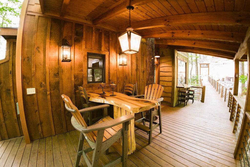 Inn The Ravine Luxury Treehouse * Whirlpool, Kamin, Feuerstelle, abgeschieden * in Cherry Log, Chattahoochee National Forest