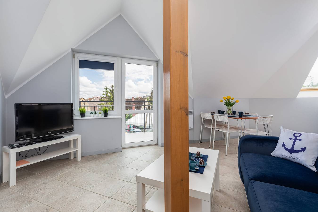 Ganze Wohnung, Family Apartment for 6 Persons | Close to the Beach and Parking in Pobierowo, Powiat gryficki