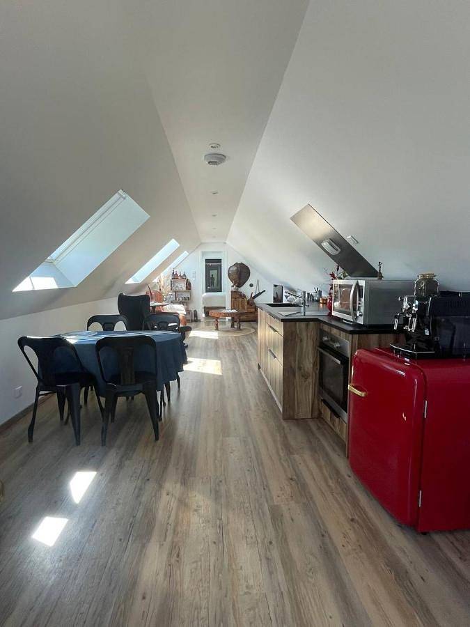 Chambre d’hôte pour 2 personnes, avec Balcon et Jacuzzi ainsi que Jardin et Vue