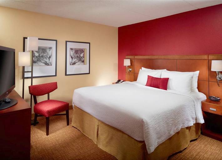 Hotel para 4 personas, con piscina - 1