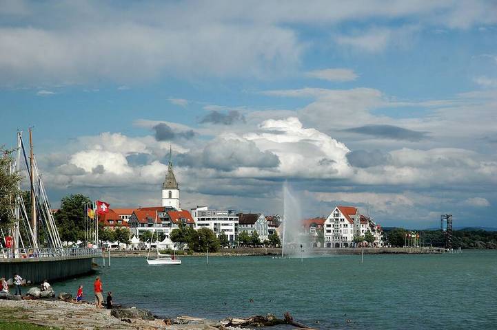 Ferienwohnung für 5 Personen, mit Balkon in Friedrichshafen