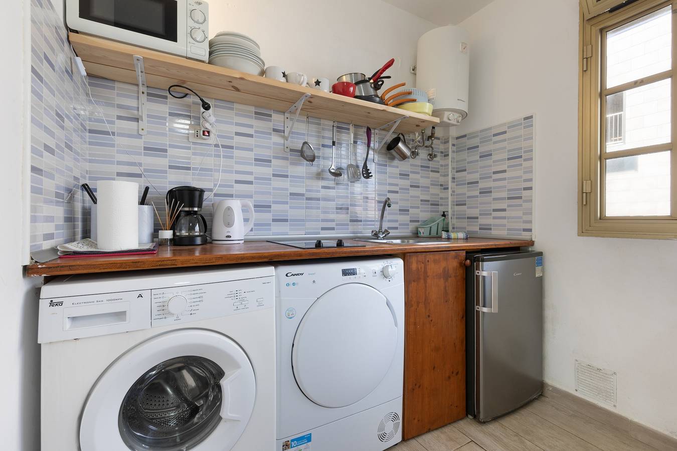 Ganze Wohnung, Ferienwohnung 'Central Bright Studio' in Puerto de Corralejo, La Oliva