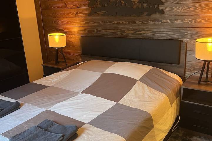 Location de vacances pour 6 personnes, avec jardin et terrasse à Valderoure - 2