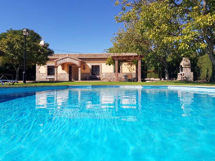 Casa rural para 6 personas, con jardín y piscina en Ronda - 2