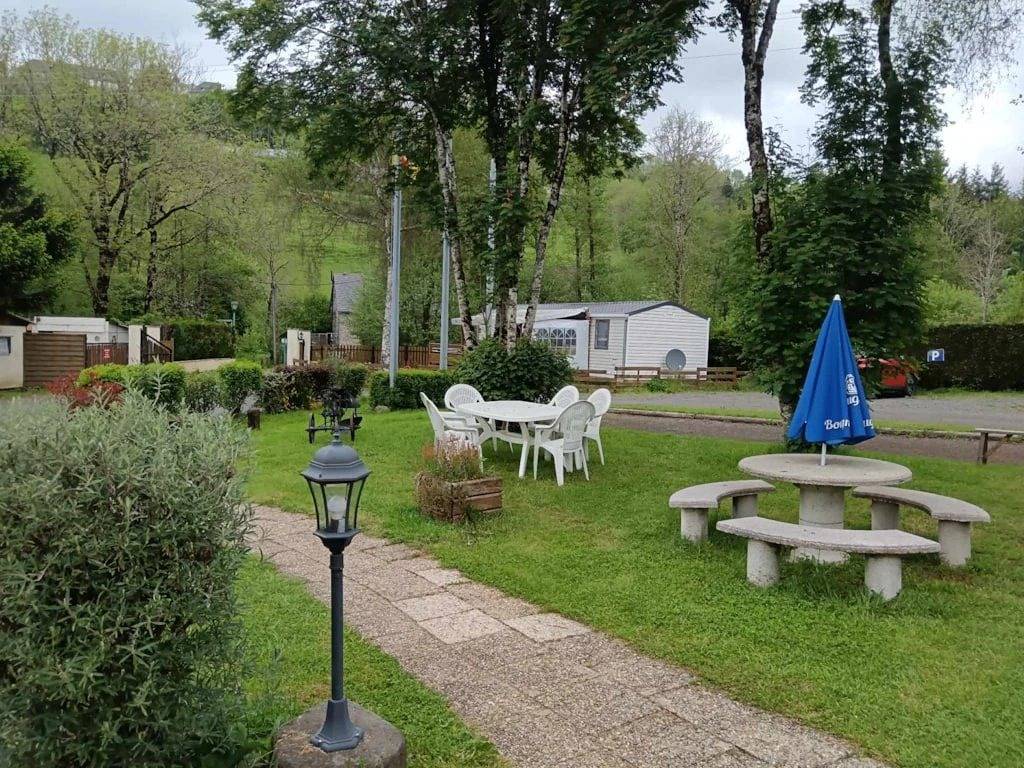 Camping 2 étoiles - ccbgadd in La Tour-d'Auvergne, Parque Natural Regional Volcans d'Auvergne