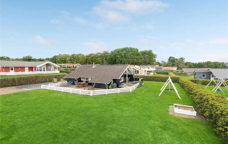 Ferienhaus für 8 Personen, mit Sauna und Terrasse sowie Whirlpool in Grønninghoved Strand - 4
