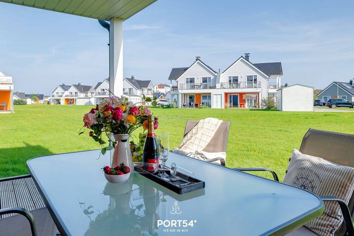 Ferienwohnung für 4 Personen, mit Whirlpool und Sauna sowie Garten, mit Haustier in Schlei