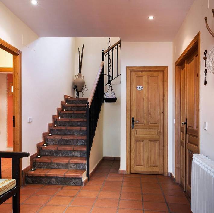 Casa rural para 8 personas, con Balcón y Jacuzzi además de Terraza y Jardín en Provincia de Toledo - 2