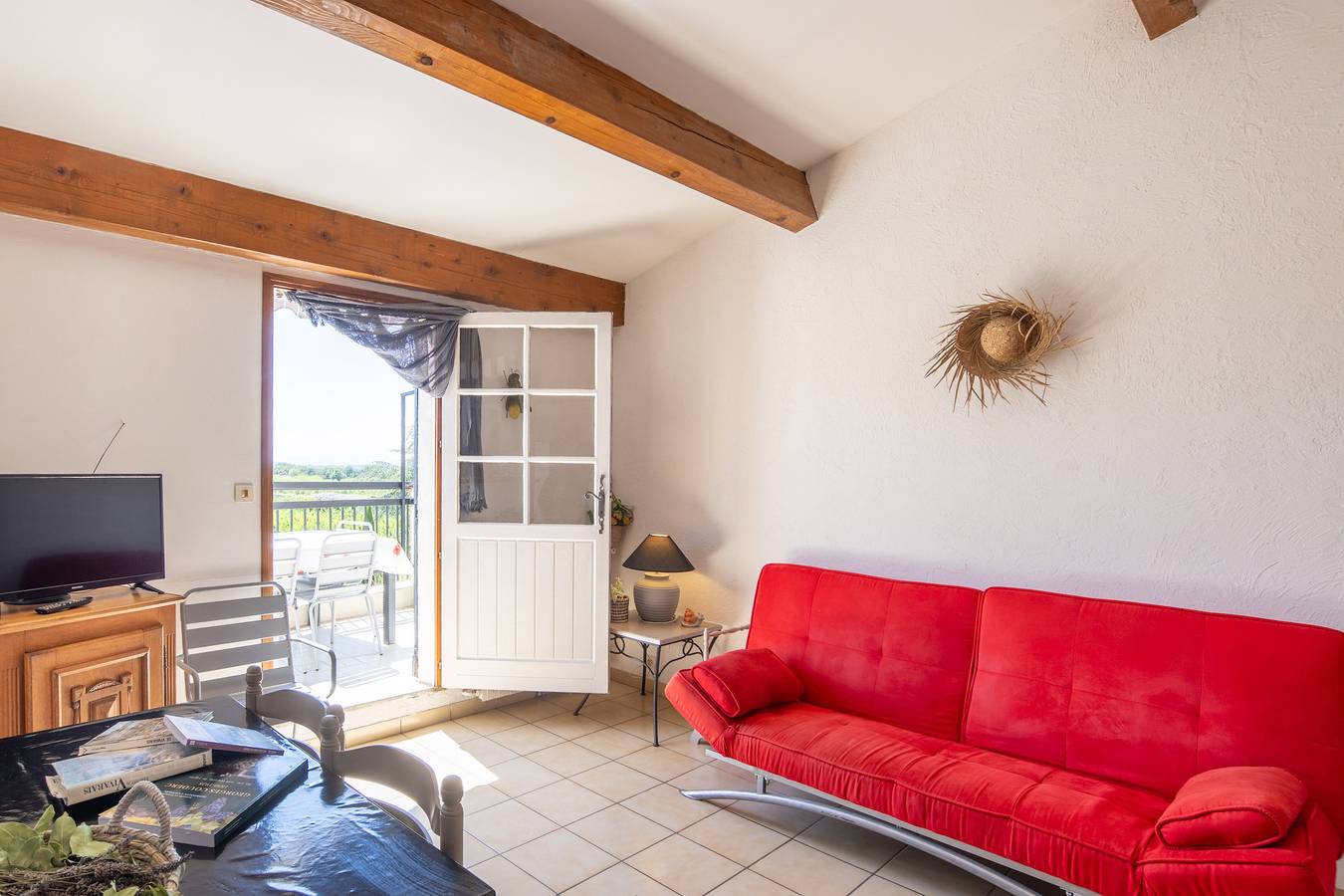 Appartement entier, Appartement 'Bellevue De La Maréchale' avec piscine privée et Wi-Fi in Orgnac-l'Aven, Ardèche